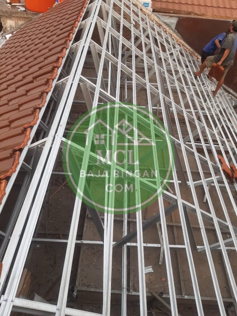 jasa pasang atap baja ringan tukang profesional miraclebajaringan.com 03 jasa pasang atap baja ringan tukang profesional miraclebajaringan.com 03